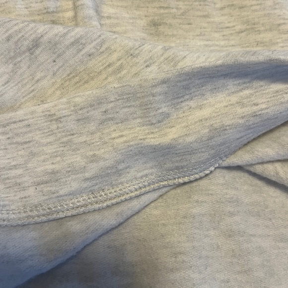 Rae Dunn Gray Pullover Crewneck Graphic “Grateful” Sweatshirt - Picture 8 of 10